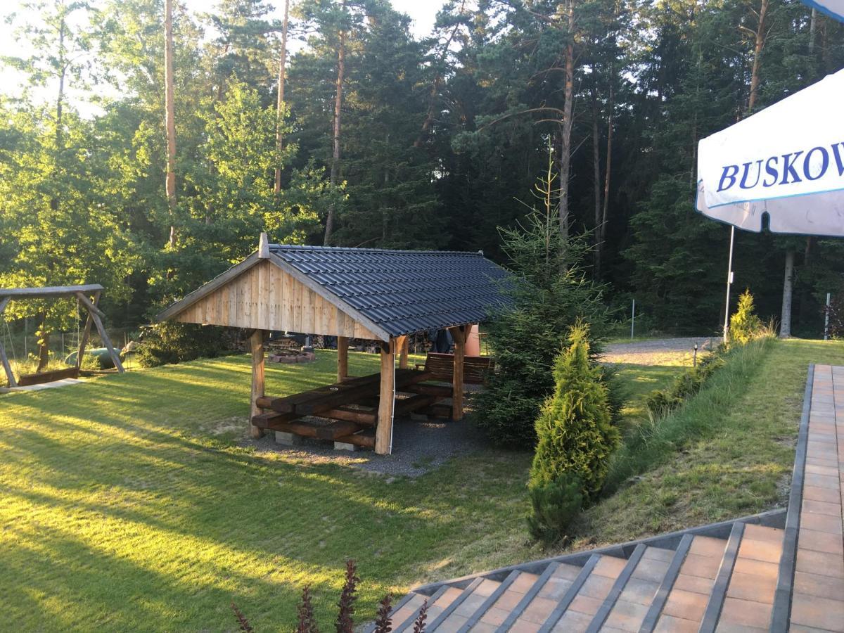 Lesny Dworek Snochowice Exterior photo